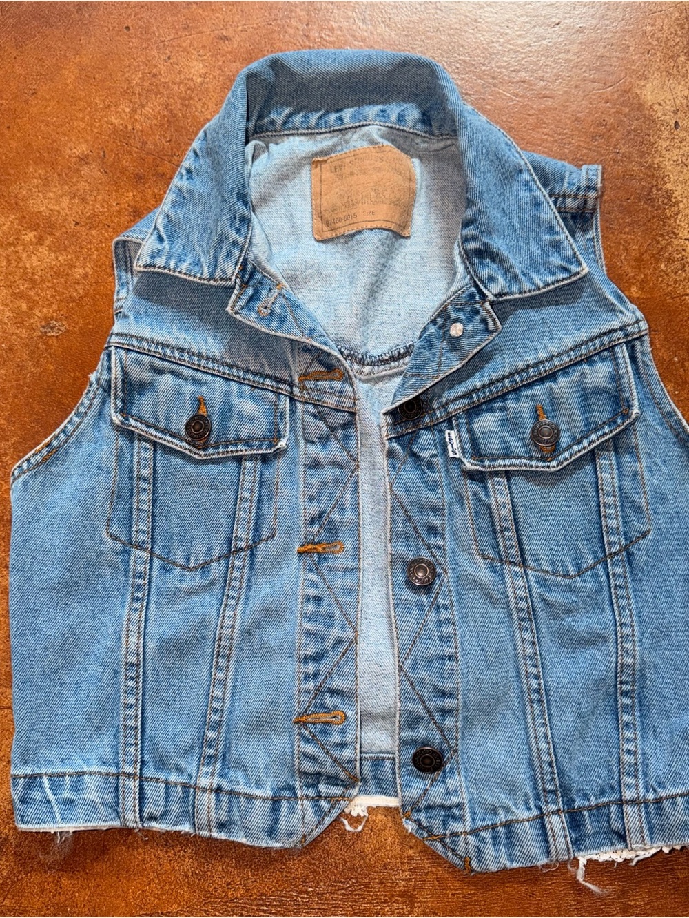 Levi’s Classic Light Blue Denim Vest - Picture 1 of 8